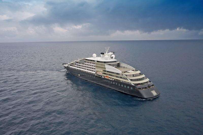 Antarktika'dan Bodrum'a... Dünyanın En Lüks Keşif Gemisi İlk Kez Bodrum Limanı'nda Dünyanın En Lüks Keşif Gemisi Scenic Eclipse 3